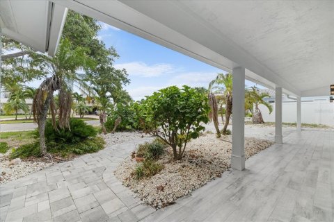 Villa ou maison à vendre à Treasure Island, Floride: 3 chambres, 169.36 m2 № 1876626 - photo 8