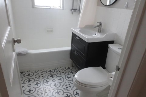 Apartment in Fort Lauderdale, Florida 2 bedrooms, 177.91 sq.m. № 2378752 - photo 8