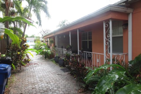 Apartment in Fort Lauderdale, Florida 2 bedrooms, 177.91 sq.m. № 2378752 - photo 2