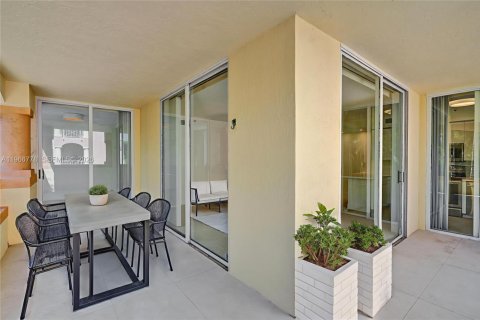 Copropriété à louer à Miami, Floride: 2 chambres, 81.75 m2 № 2033998 - photo 24