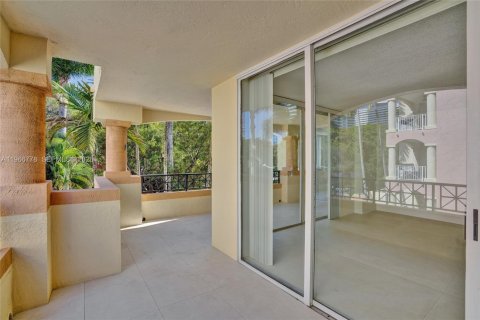 Copropriété à louer à Miami, Floride: 2 chambres, 81.75 m2 № 2033998 - photo 25