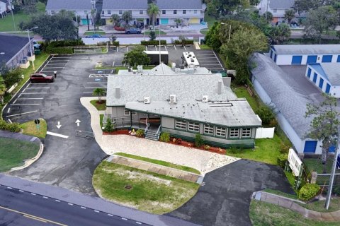 Propiedad comercial en Palm Harbor, Florida 464.7 m2 № 2355756