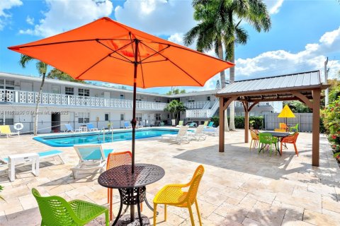 Appartement à louer à Fort Lauderdale, Floride: 2 chambres, 1460.61 m2 № 1877713 - photo 8