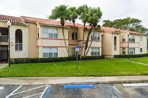 Кондоминиум с 1 спальней в Маргит, Флорида № 2011503