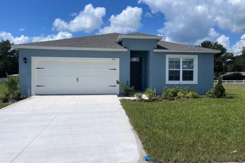 House in Auburndale, Florida 4 bedrooms, 169.83 sq.m. № 2103042
