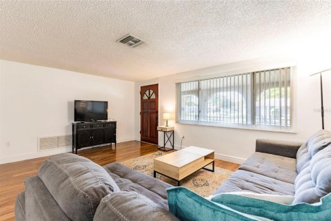 Villa ou maison à vendre à New Port Richey, Floride: 3 chambres, 123.1 m2 № 1836955 - photo 6