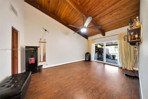 Adosado en venta en Pembroke Pines, Florida, 2 dormitorios, 111.11 m2 № 2029173 - foto 12