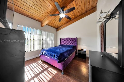 Adosado en venta en Pembroke Pines, Florida, 2 dormitorios, 111.11 m2 № 2029173 - foto 6