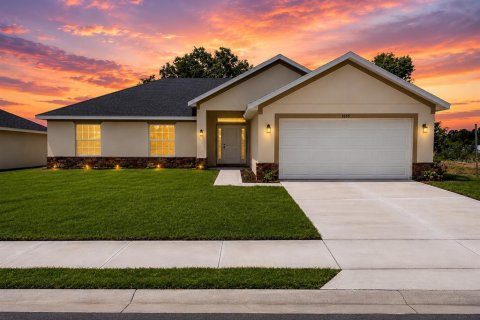 Casa en Leesburg, Florida 4 dormitorios, 163.04 m2 № 2200669
