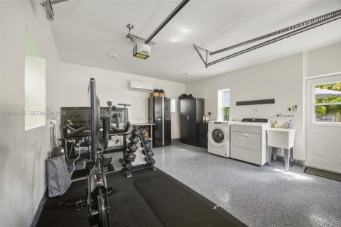 Casa en venta en Coral Gables, Florida, 3 dormitorios, 152.45 m2 № 2381916 - foto 19