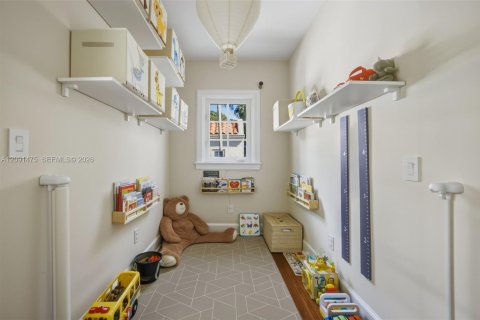 Casa en venta en Coral Gables, Florida, 3 dormitorios, 152.45 m2 № 2381916 - foto 12