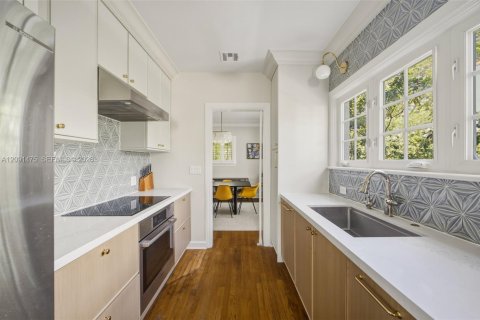 Casa en venta en Coral Gables, Florida, 3 dormitorios, 152.45 m2 № 2381916 - foto 6