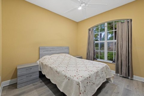 Condo in North Port, Florida, 3 bedrooms  № 1514738 - photo 17