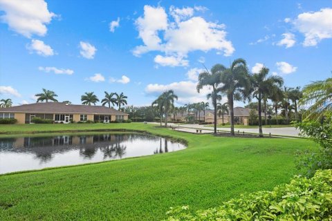 Condo in North Port, Florida, 3 bedrooms  № 1514738 - photo 22