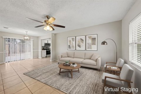 House in Tampa, Florida 3 bedrooms, 87.79 sq.m. № 2219798 - photo 4