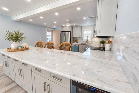 Copropriété à louer à South Pasadena, Floride: 2 chambres, 108.7 m2 № 2386637 - photo 15