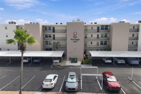 Copropriété à louer à South Pasadena, Floride: 2 chambres, 108.7 m2 № 2386637 - photo 7