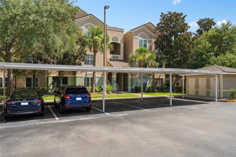 Condo in Orlando, Florida, 3 bedrooms  № 2208863 - photo 23