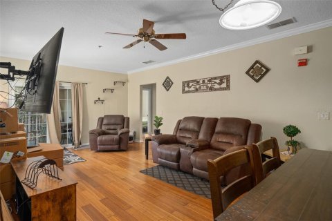 Condo in Orlando, Florida, 3 bedrooms  № 2208863 - photo 8