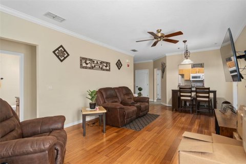 Condo in Orlando, Florida, 3 bedrooms  № 2208863 - photo 10