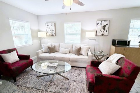 House in Lakeland, Florida 2 bedrooms, 97.55 sq.m. № 2123036 - photo 5