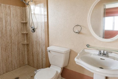 Купить виллу или дом в Ориндж-Сити, Флорида 4 комнаты, 102.29м2, № 2232461 - фото 9