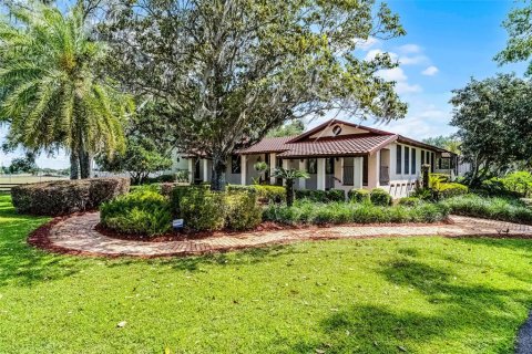 House in De Leon Springs, Florida 4 bedrooms, 425.77 sq.m. № 1653929 - photo 2