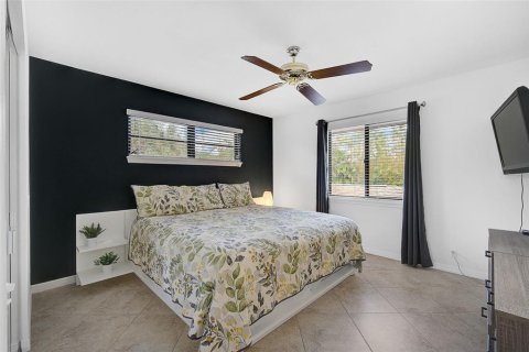 Condominio en alquiler en Sarasota, Florida, 3 dormitorios, 207.36 m2 № 1908934 - foto 12