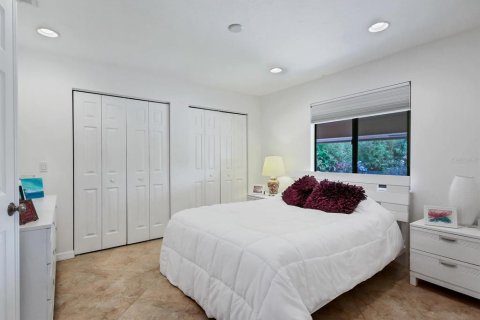 Condominio en alquiler en Sarasota, Florida, 3 dormitorios, 207.36 m2 № 1908934 - foto 28