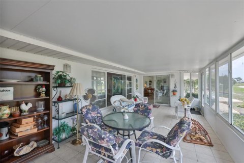 House in Sun City Center, Florida 2 bedrooms, 168.25 sq.m. № 2199833 - photo 23