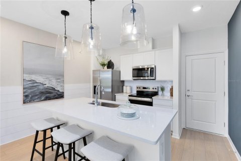 Townhouse in TOHOQUA in Kissimmee, Florida 3 bedrooms, 144.28 sq.m. № 2149149 - photo 5