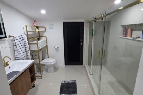 Villa ou maison à vendre à Miramar, Floride: 3 chambres, 97.36 m2 № 1955967 - photo 12