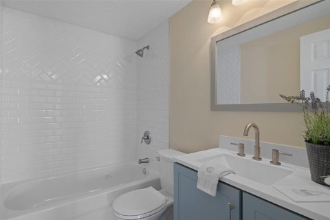 Casa en venta en New Port Richey, Florida, 2 dormitorios, 130.43 m2 № 1689721 - foto 27
