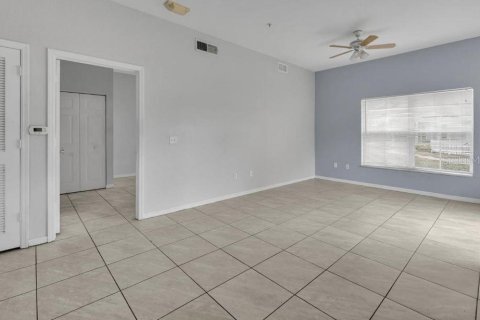 Condo in Kissimmee, Florida, 4 bedrooms  № 2092369 - photo 7