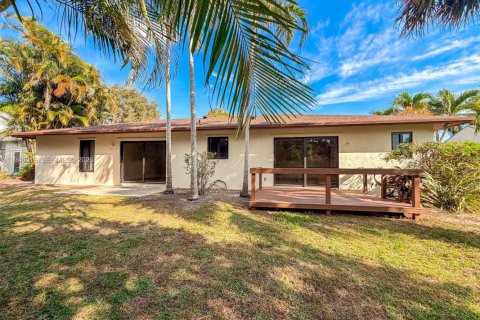 Casa en venta en West Palm Beach, Florida, 3 dormitorios, 156.63 m2 № 2002327 - foto 14