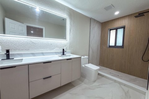 Casa en venta en West Palm Beach, Florida, 3 dormitorios, 156.63 m2 № 2002327 - foto 7