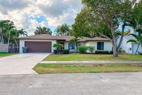 Casa en West Palm Beach, Florida 3 dormitorios, 156.63 m2 № 2002327