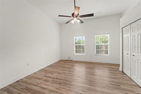 Villa ou maison à vendre à Tampa, Floride: 3 chambres, 112.97 m2 № 2277724 - photo 14