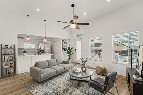 Villa ou maison à vendre à Tampa, Floride: 3 chambres, 112.97 m2 № 2277724 - photo 3