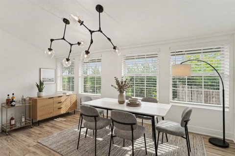Villa ou maison à vendre à Tampa, Floride: 3 chambres, 112.97 m2 № 2277724 - photo 5