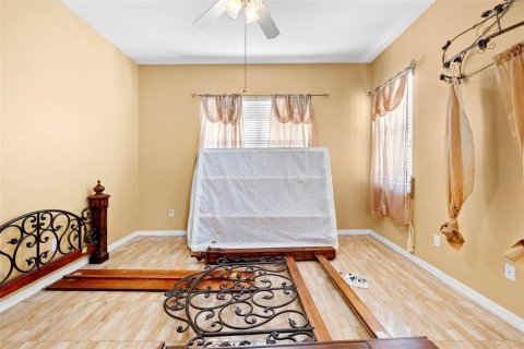 House in Spring Hill, Florida 4 bedrooms, 193.14 sq.m. № 2218106 - photo 23