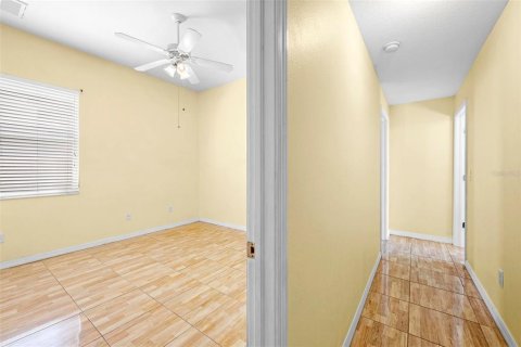 House in Spring Hill, Florida 4 bedrooms, 193.14 sq.m. № 2218106 - photo 29