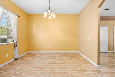 House in Spring Hill, Florida 4 bedrooms, 193.14 sq.m. № 2218106 - photo 9