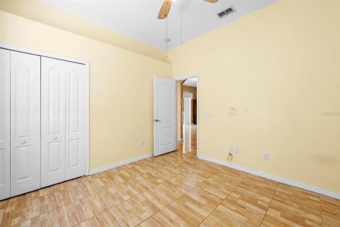 House in Spring Hill, Florida 4 bedrooms, 193.14 sq.m. № 2218106 - photo 28