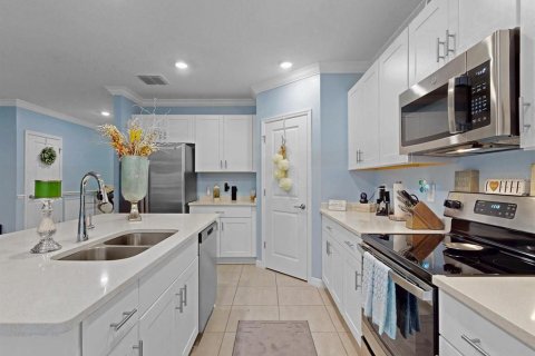 House in Kissimmee, Florida 4 bedrooms, 169.45 sq.m. № 1749426 - photo 17