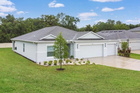 House in Kissimmee, Florida 4 bedrooms, 169.45 sq.m. № 1749426 - photo 4