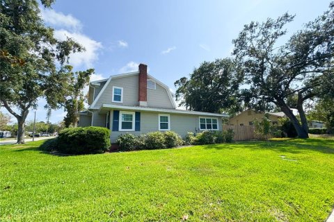 House in Bradenton, Florida 4 bedrooms, 268.02 sq.m. № 1680016 - photo 7