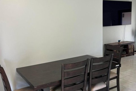 Casa en venta en Pembroke Pines, Florida, 3 dormitorios, 111.11 m2 № 2168904 - foto 7