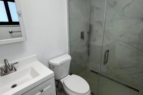Casa en venta en Pembroke Pines, Florida, 3 dormitorios, 111.11 m2 № 2168904 - foto 18