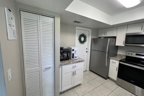 Casa en venta en Pembroke Pines, Florida, 3 dormitorios, 111.11 m2 № 2168904 - foto 14
